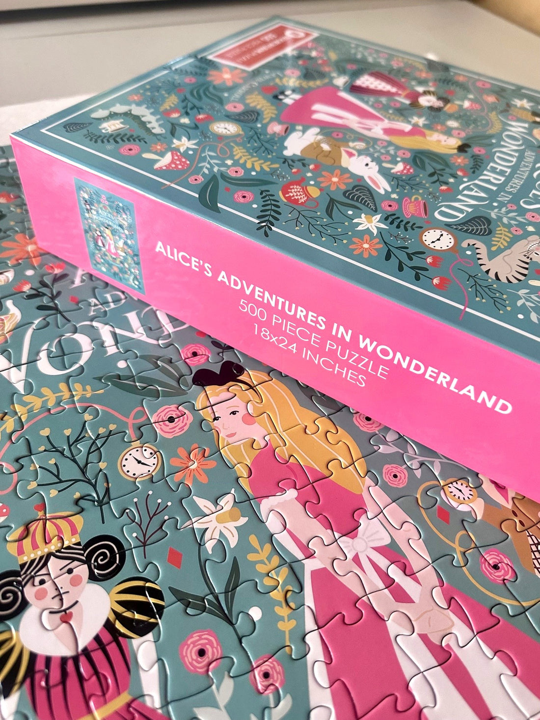 NEW! ALICE'S ADVENTURES IN WONDERLAND Book Set - 500 PIECE PUZZLE BOOK SET