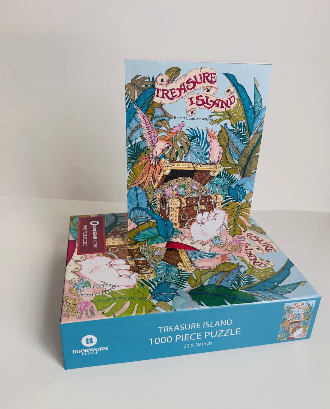NEW ! TREASURE ISLAND - 1000 Piece Puzzle & Book Set